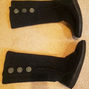 Tall black knit Uggs